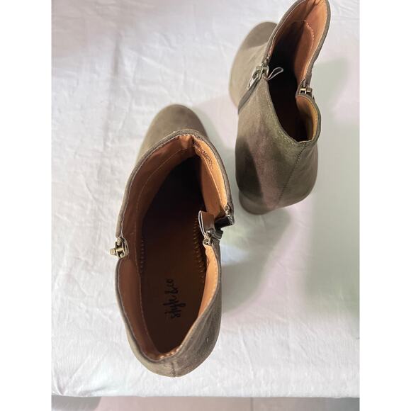 Style & Co. Women's Masrinaa Ankle Booties - Picture 9 of 9